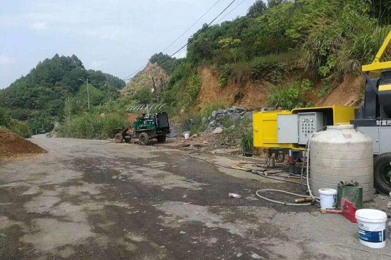 滾筒式攪拌拖泵，24小時(shí)江門新臺(tái)隧道施工紀(jì)實(shí)